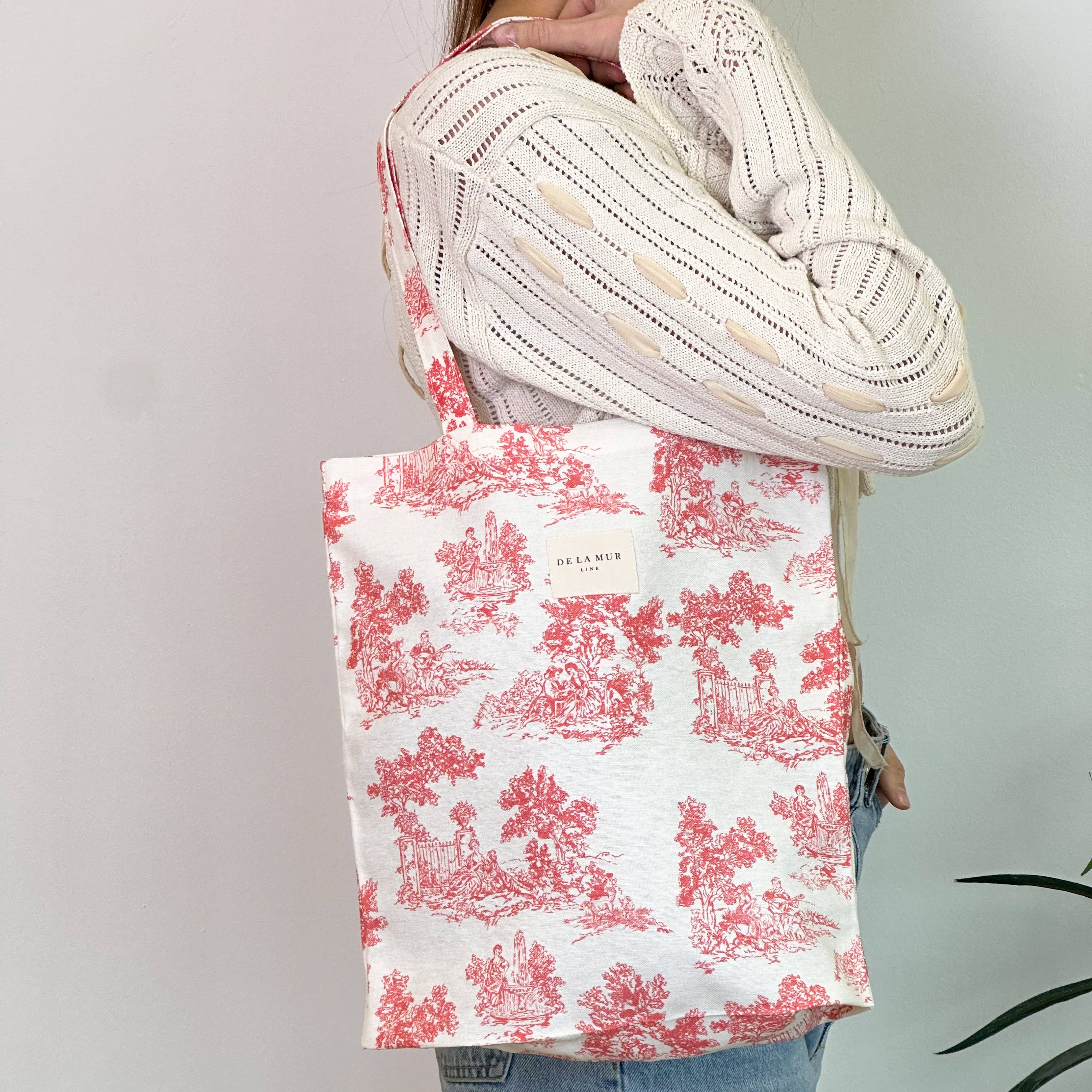 The Valencia Tote - Coral - Baxter Avenue