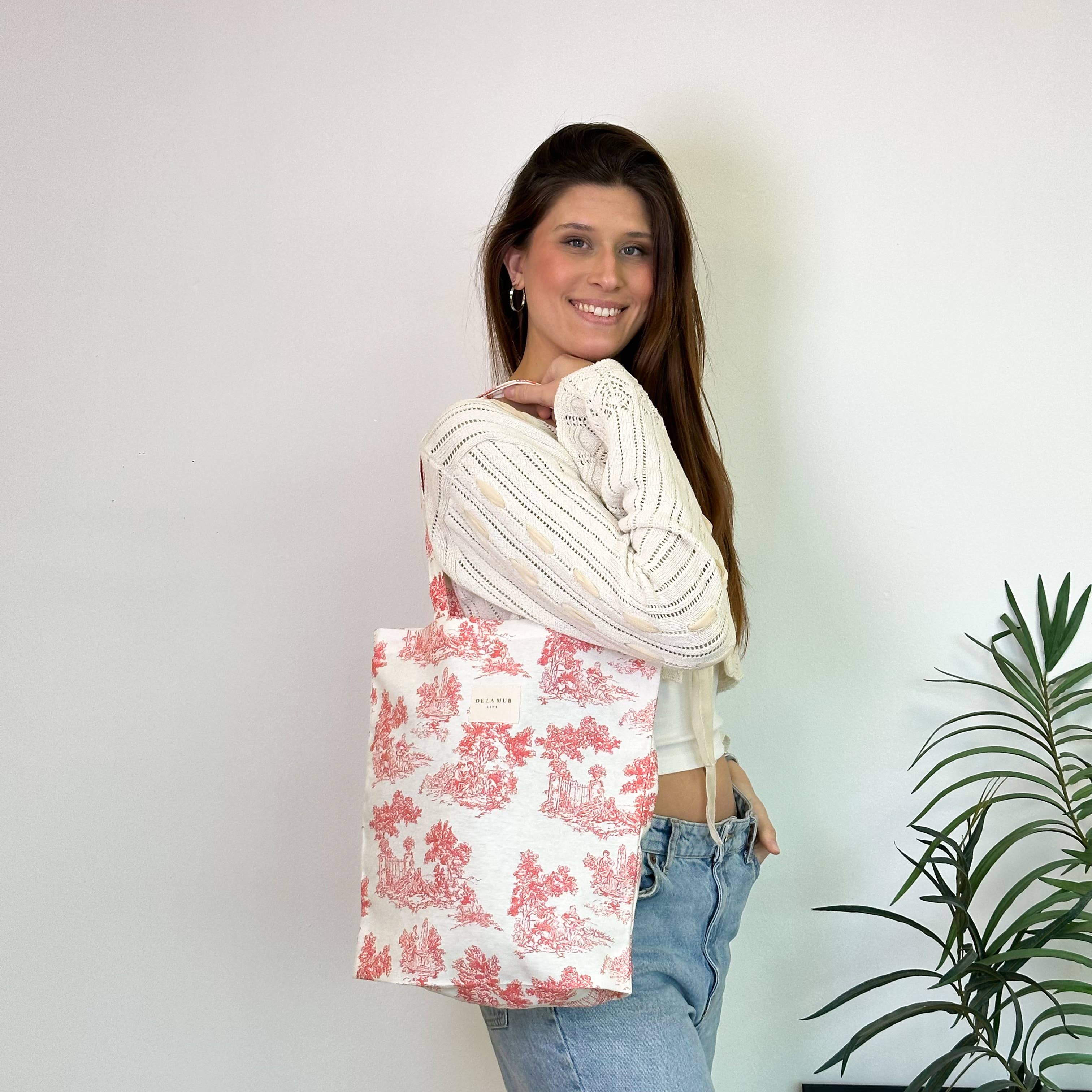 The Valencia Tote - Coral - Baxter Avenue