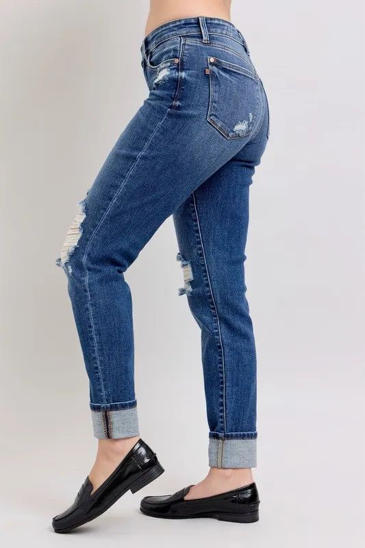 Mid Rise Boyfriend destroy Jeans with Yoke Pockets - Baxter Avenue