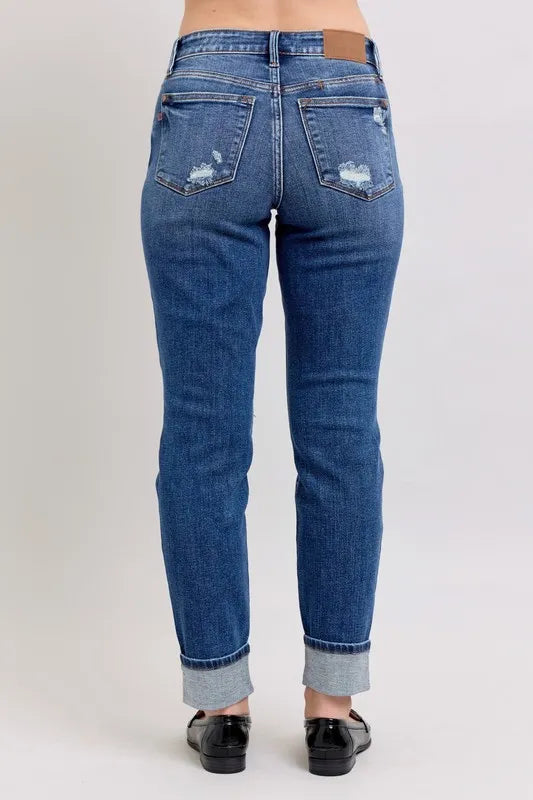 Mid Rise Boyfriend destroy Jeans with Yoke Pockets - Baxter Avenue