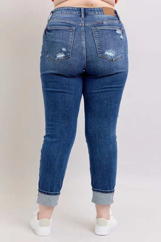 Mid Rise Boyfriend destroy Jeans with Yoke Pockets - Baxter Avenue